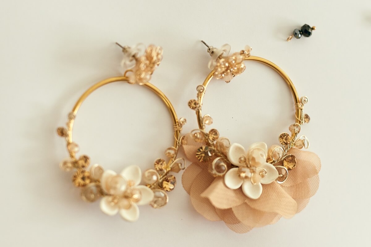 Consejos para cuidar tus joyas en verano